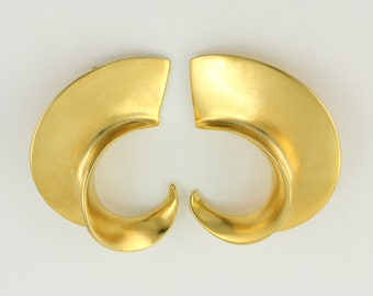 Vintage Kenneth Jay Lane Bold Gold Tone Comma Clip On Earrings, 1980s Oversized Curl KJL Satin Finish Gold Tone Earrings, Vintage Jewelry