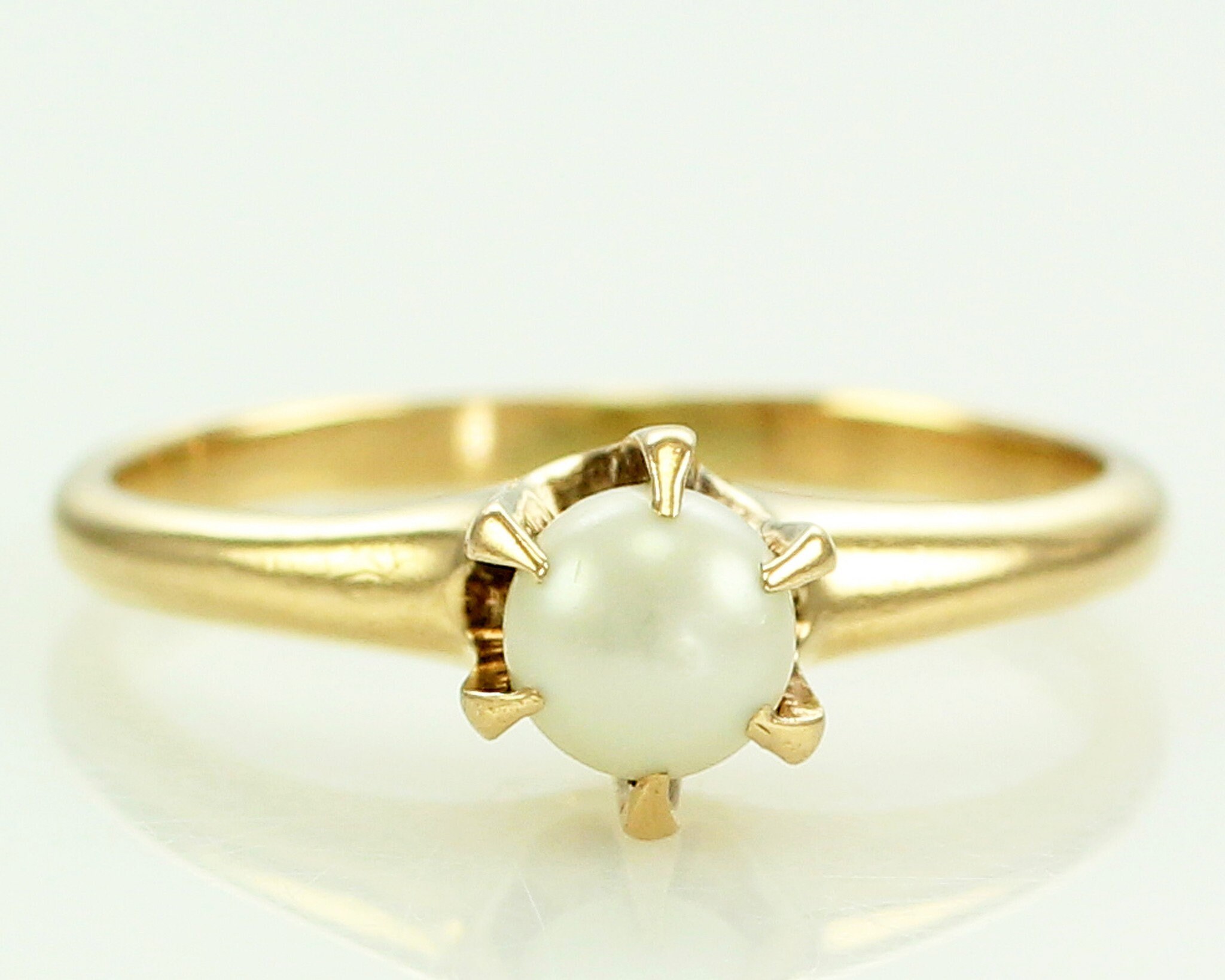 Vintage 14K 4.5mm Cultured Pearl Solitaire Engagement Ring Size 5