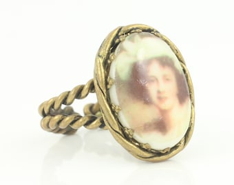 Vintage West German Portrait Ring, Adjustable Brass Porcelain Portrait Vintage Ring, 1950s Western Germany Brass Glass Ring, Vintage Jewelry