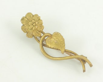 Victorian Tiny Flower Pin, Antique Gold Tone Dainty Floral Lace Pin, Delicate Little Vintage Long Stem Flower Brooch, Vintage Jewelry