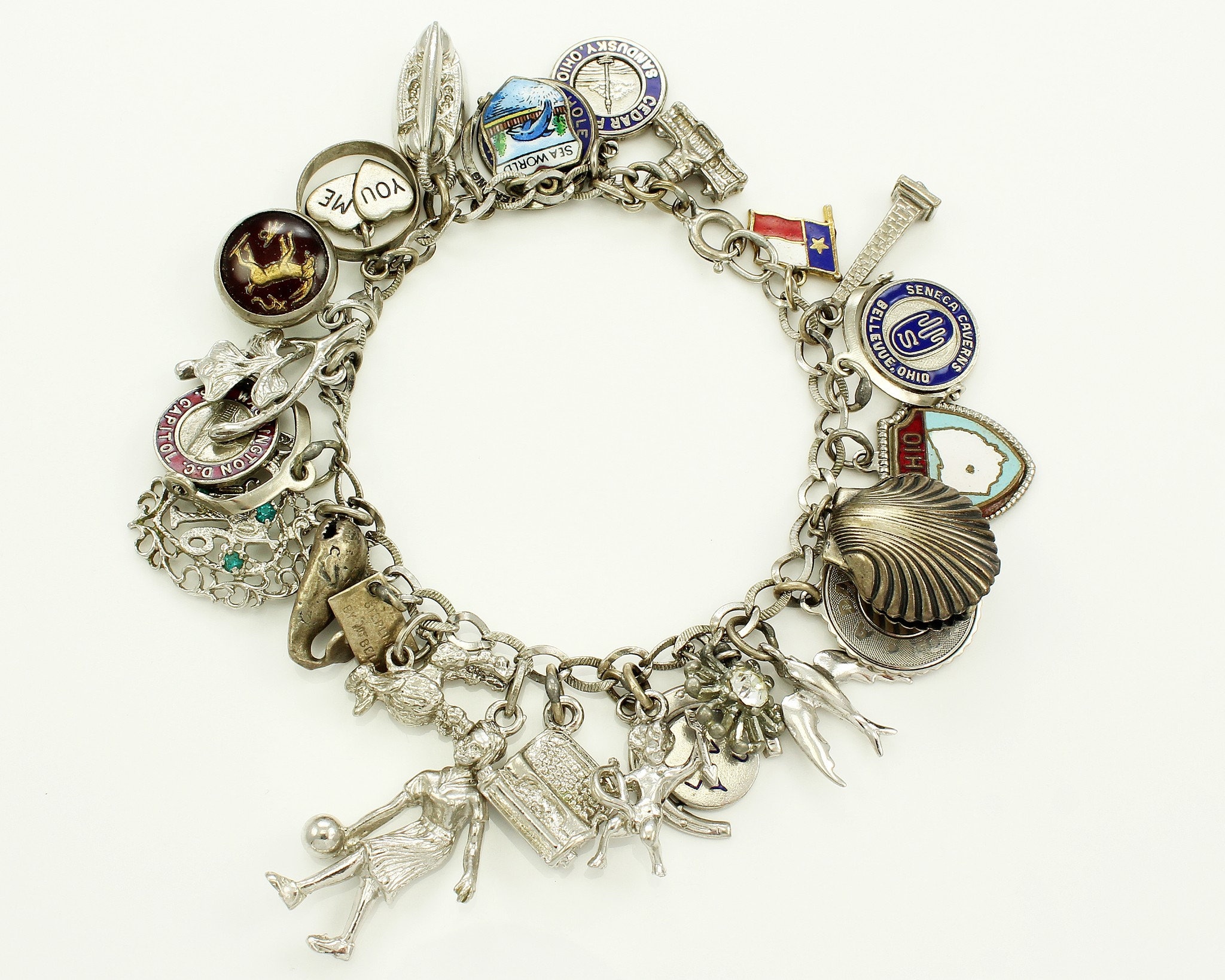 Upcycling a vintage gold charm bracelet | SAM HAM