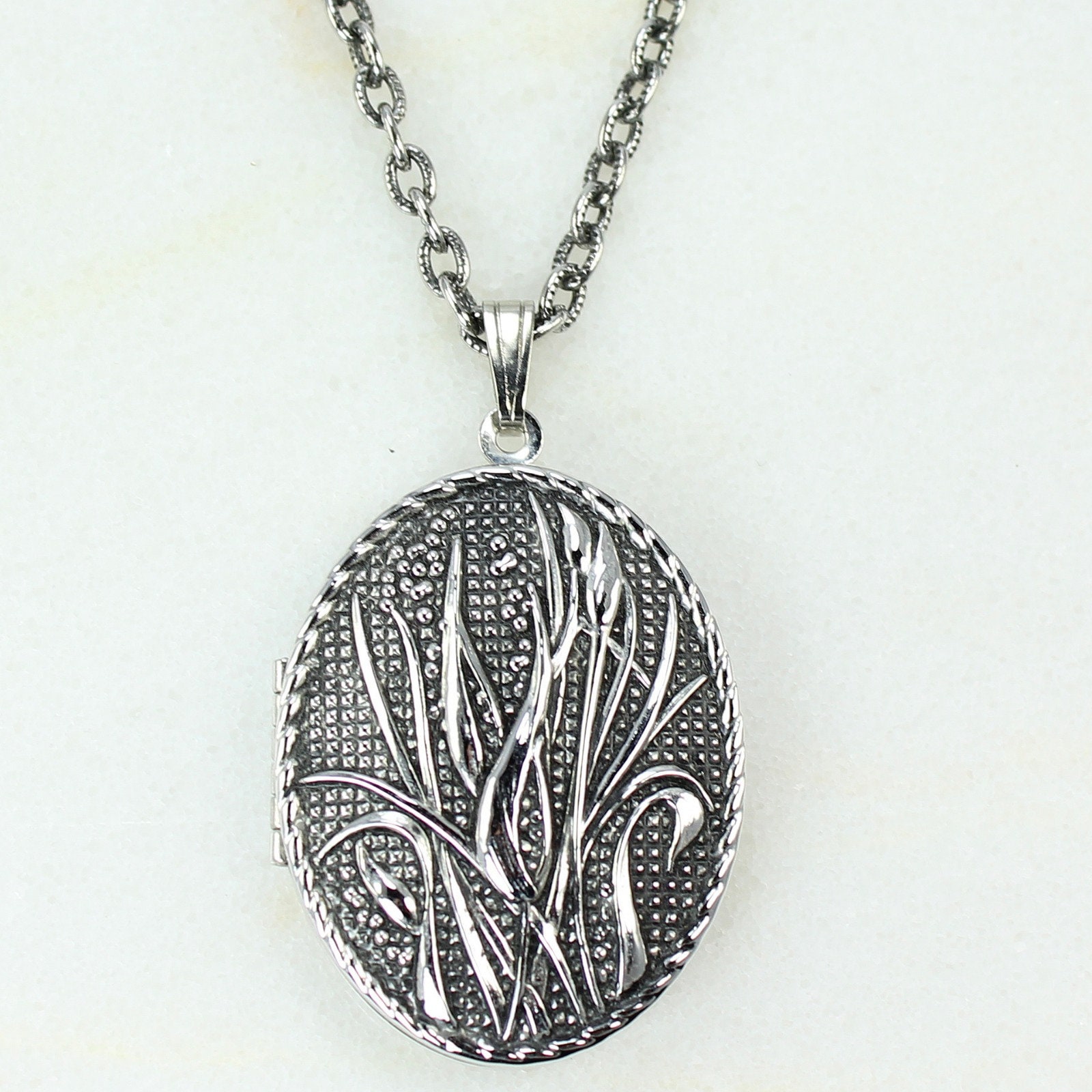 Silver Tone Oval Locket - 1970's Sarah Coventry Country Roads Pendant ...