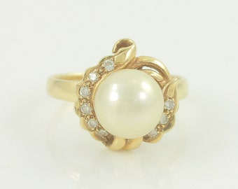 Vintage 14K Akoya Pearl Diamond Ring, 14K Gold 8.5mm Cultured Pearl, Vintage 14K Pearl .25 Ct Diamond Ring, June Birthstone, Vintage Jewelry