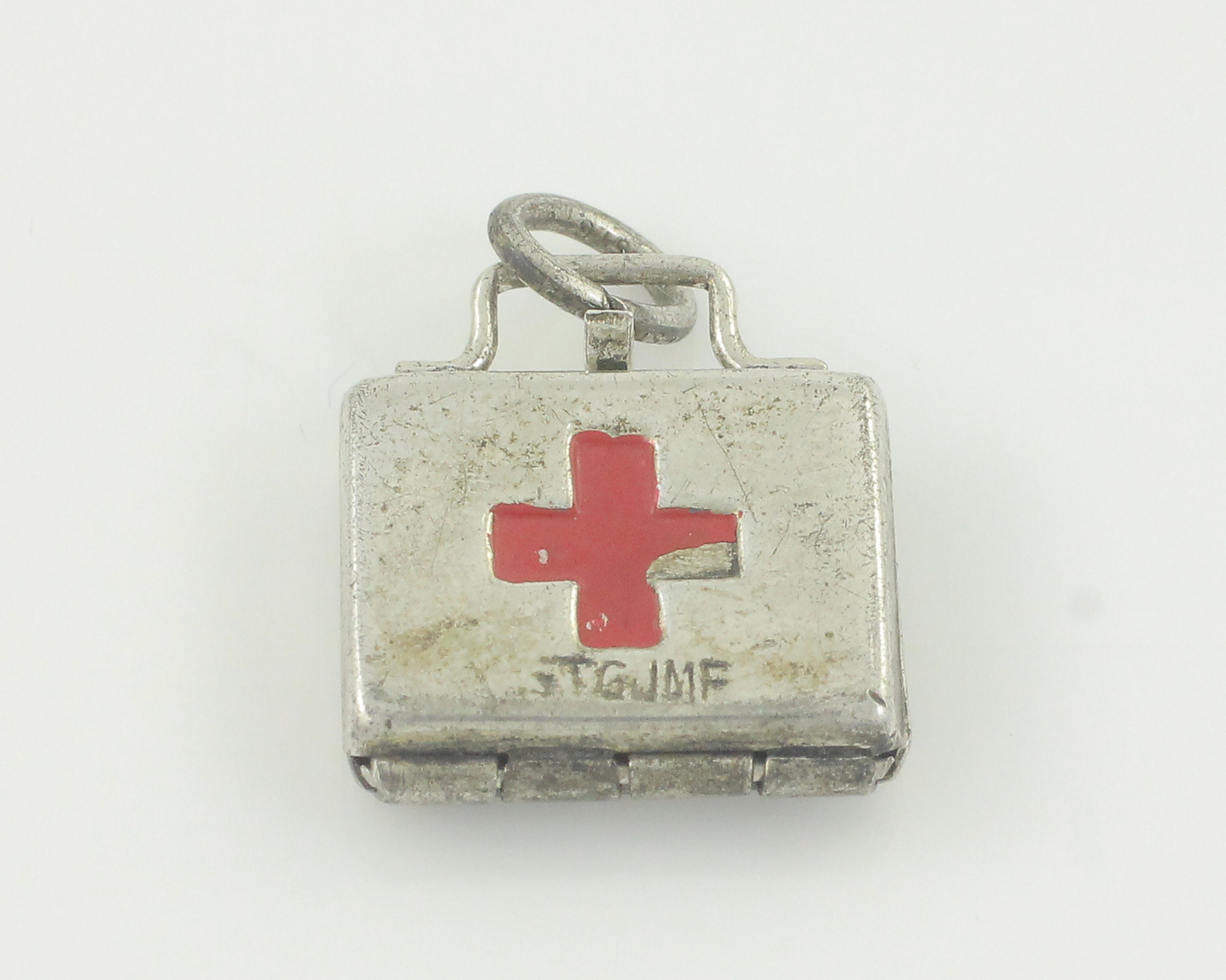 Sterling Silver Enamel Opening Medical Bag Charm, Vintage Sterling Red  Cross Charm, Vintage 925 Silver Moveable Charm, Vintage Jewelry