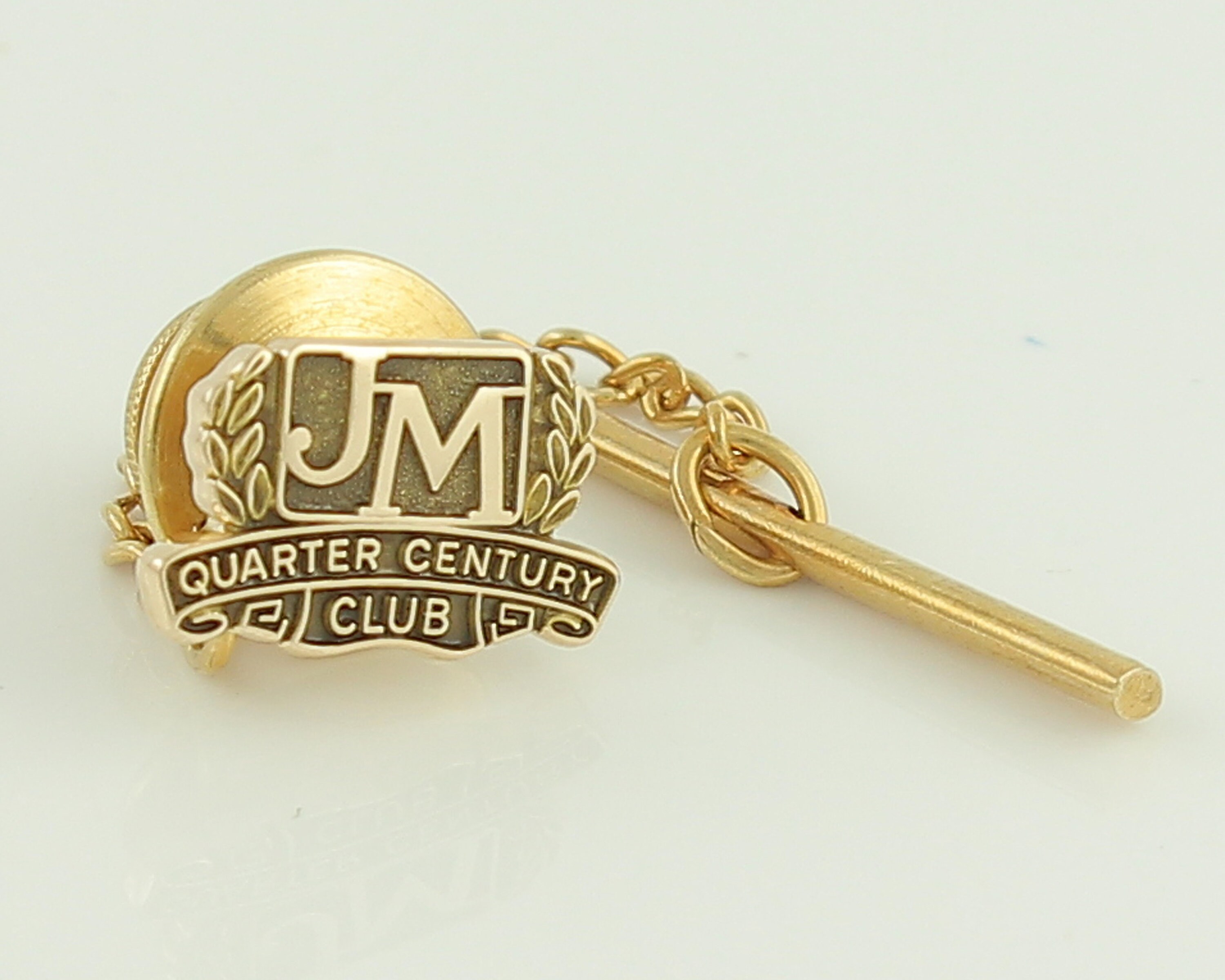 10K Johns Manville Company Quarter Century Club Service Award Pin 10K Yellow Gold Tie Tack