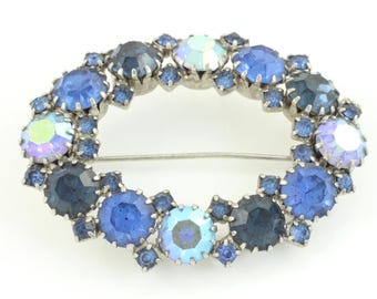 Vintage Karu Blue Rhinestone Oval Brooch, Karu Blue Pin, Karu Arke Inc Brooch, Blue AB Rhinestone Brooch, Vintage Blue Pin, Vintage Jewelry