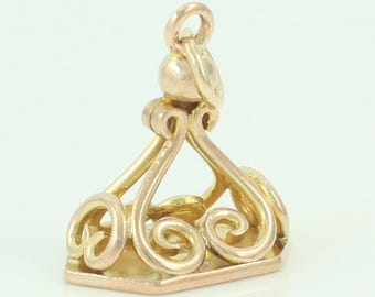 Pendants and Necklaces
