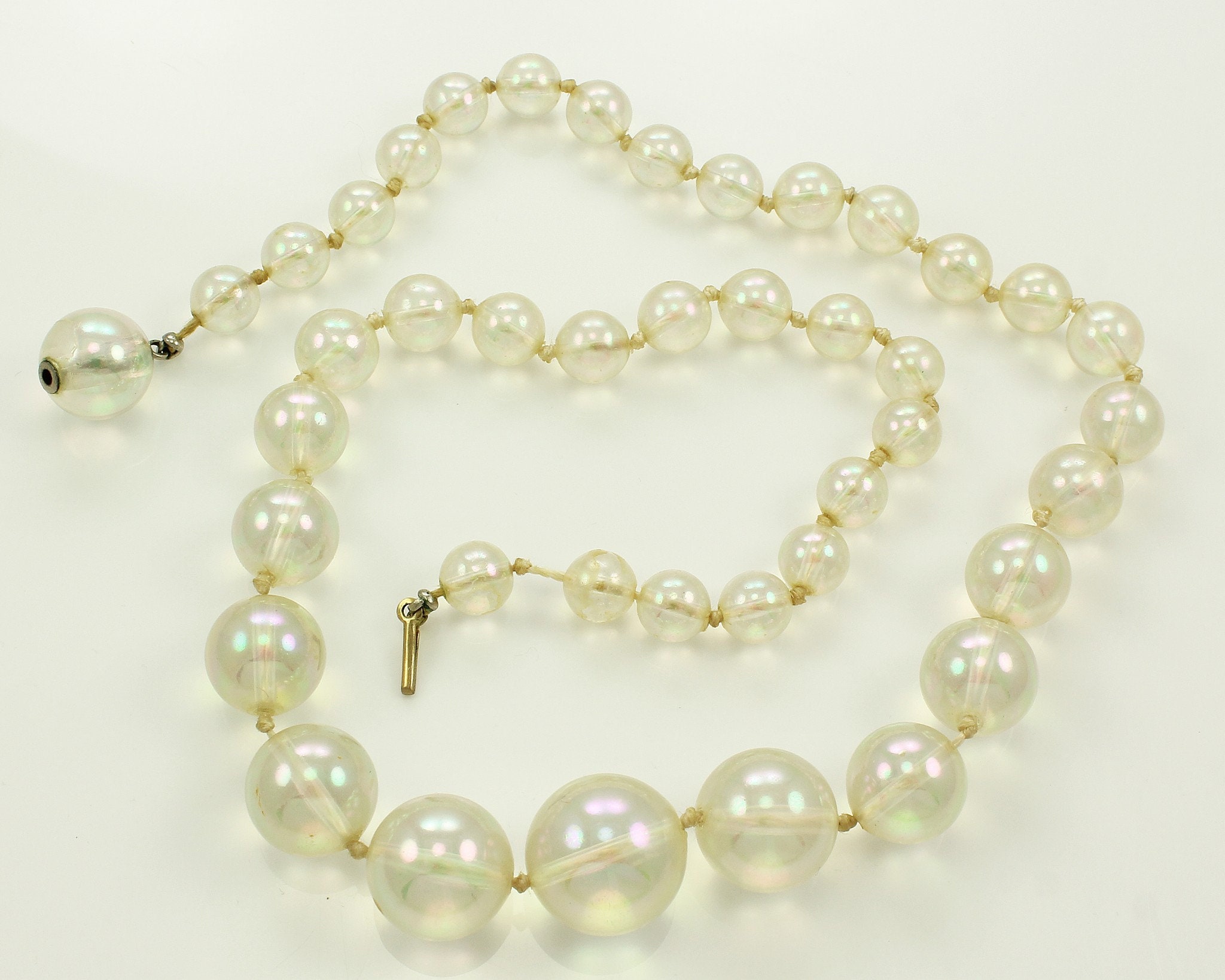 Vintage Iridescent Soap Bubbles Lucite Beaded Necklace Clear Graduated Beads with Rainbow