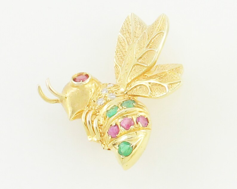 Bee Pin Gold Diamond Emerald Ruby 14K Yellow Gold Wasp Yellow Jack Bumble Bee Brooch circa 1980 Vintage Fine Jewelry