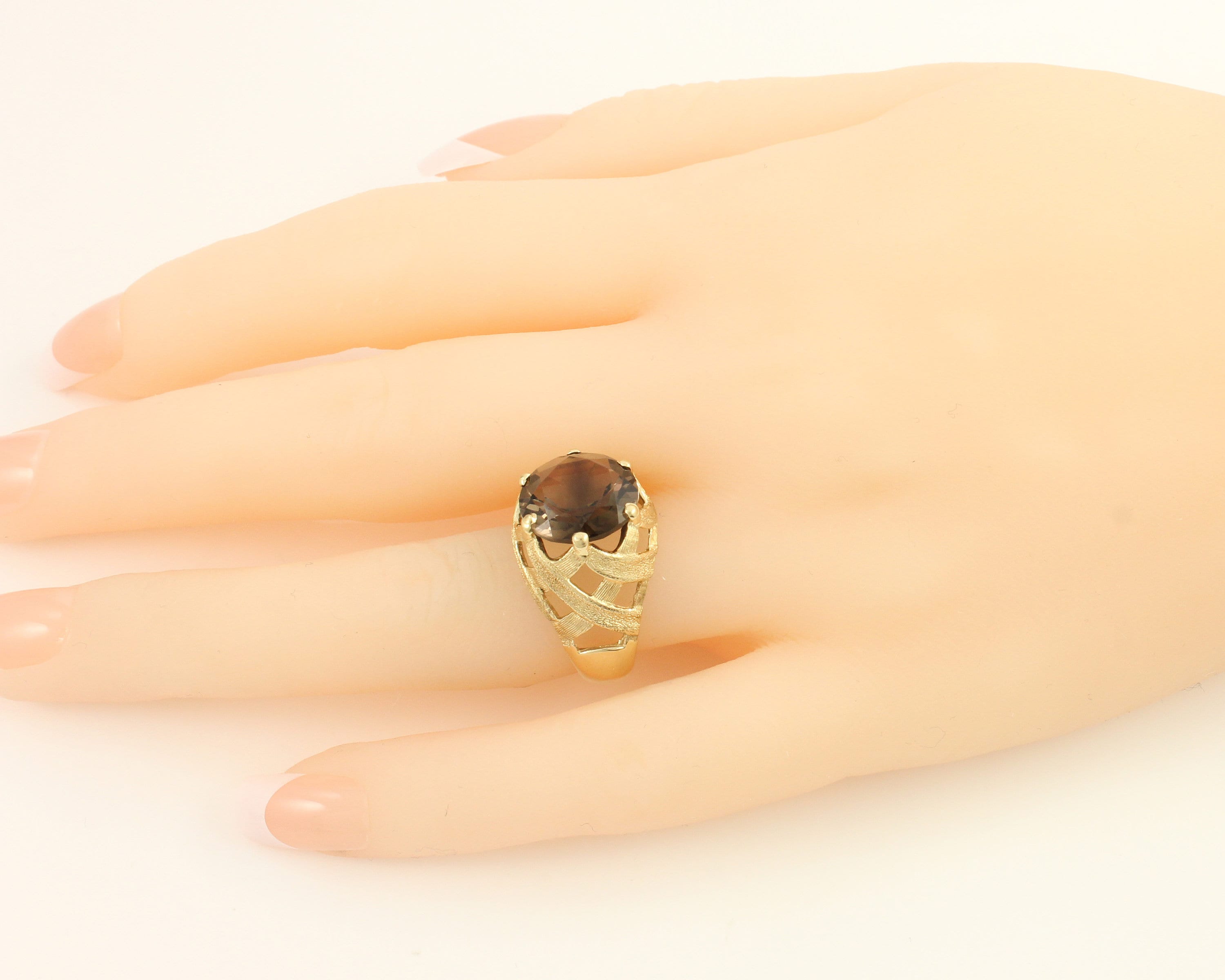 Bague Or 14k Jaune Solitaire Quartz Fumé - 7.1g, Taille 6.25, Occasion | Bijou Femme élégant