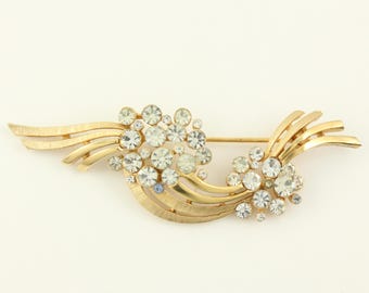 Vintage Trifari Rhinestone Brooch, Trifari Gold Tone Rhinestone Swoop Pin, Trifari GoldTone Rhinestone Brooch, Signed Vintage Jewelry