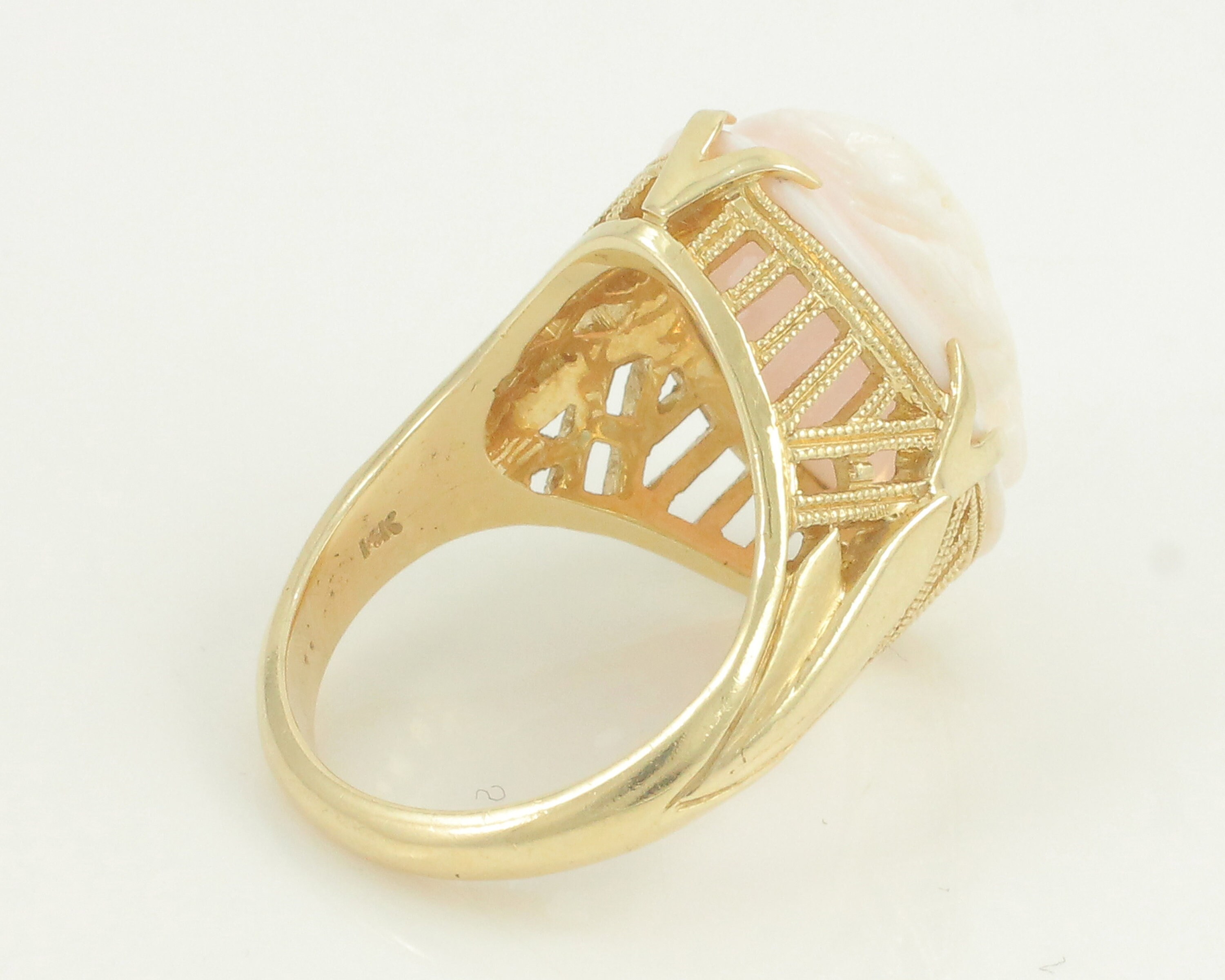 Vintage 14K Pink Cameo Ring, Vintage 14K Gold Glass Cameo Ring, Size 5.5 14K Cameo Ring, Vintage