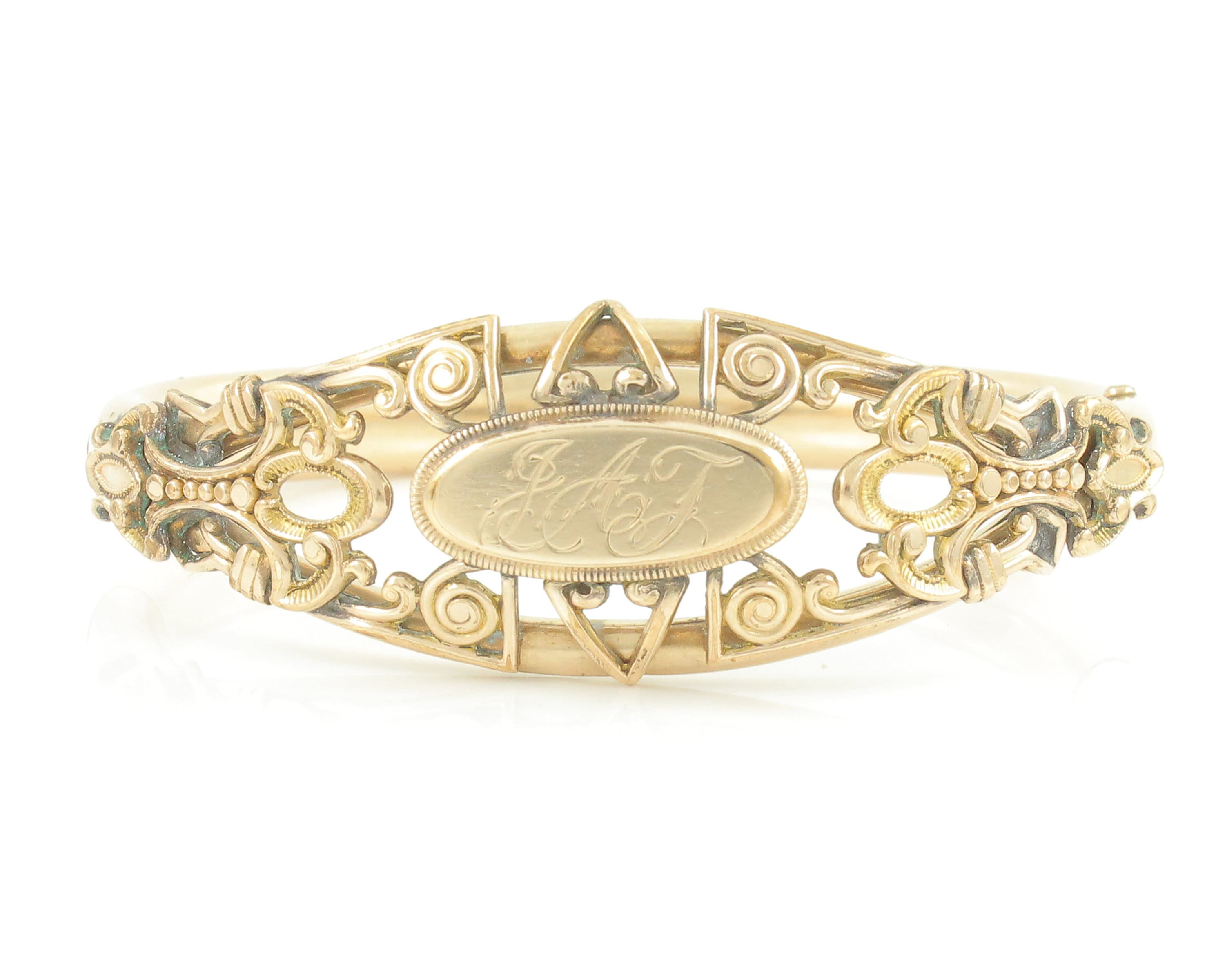 Vintage Florenza Acorn Gold Tone Charm Bracelet & Clip-on Earrings Jewelry  Set