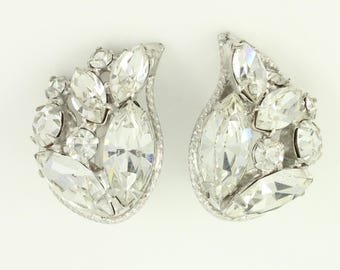 Vintage Silver Tone Clear Rhinestone Paisley Earrings, 1960s Rhinestone Clip On Earrings, Vintage Holiday Clip On Earrings, Vintage Jewelry