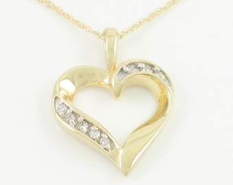 Vintage 14K Gold Diamond Heart Necklace, 14K .10 CT Diamond Open Heart Pendant, Vintage Diamond Necklace, Vintage Jewelry, Estate Jewelry
