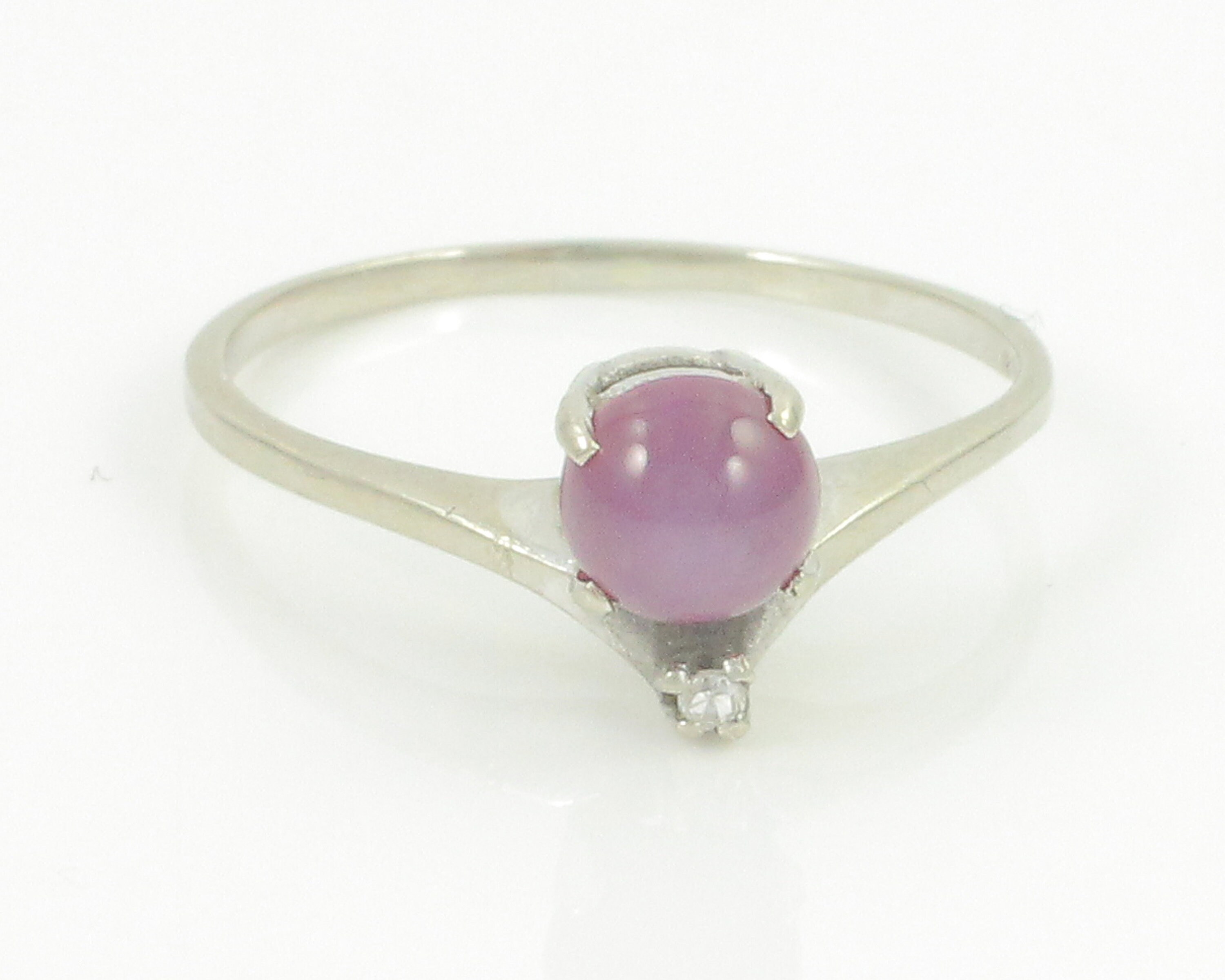 Antique Victorian Purple Star Sapphire Cluster Ring - Jewellery Discovery