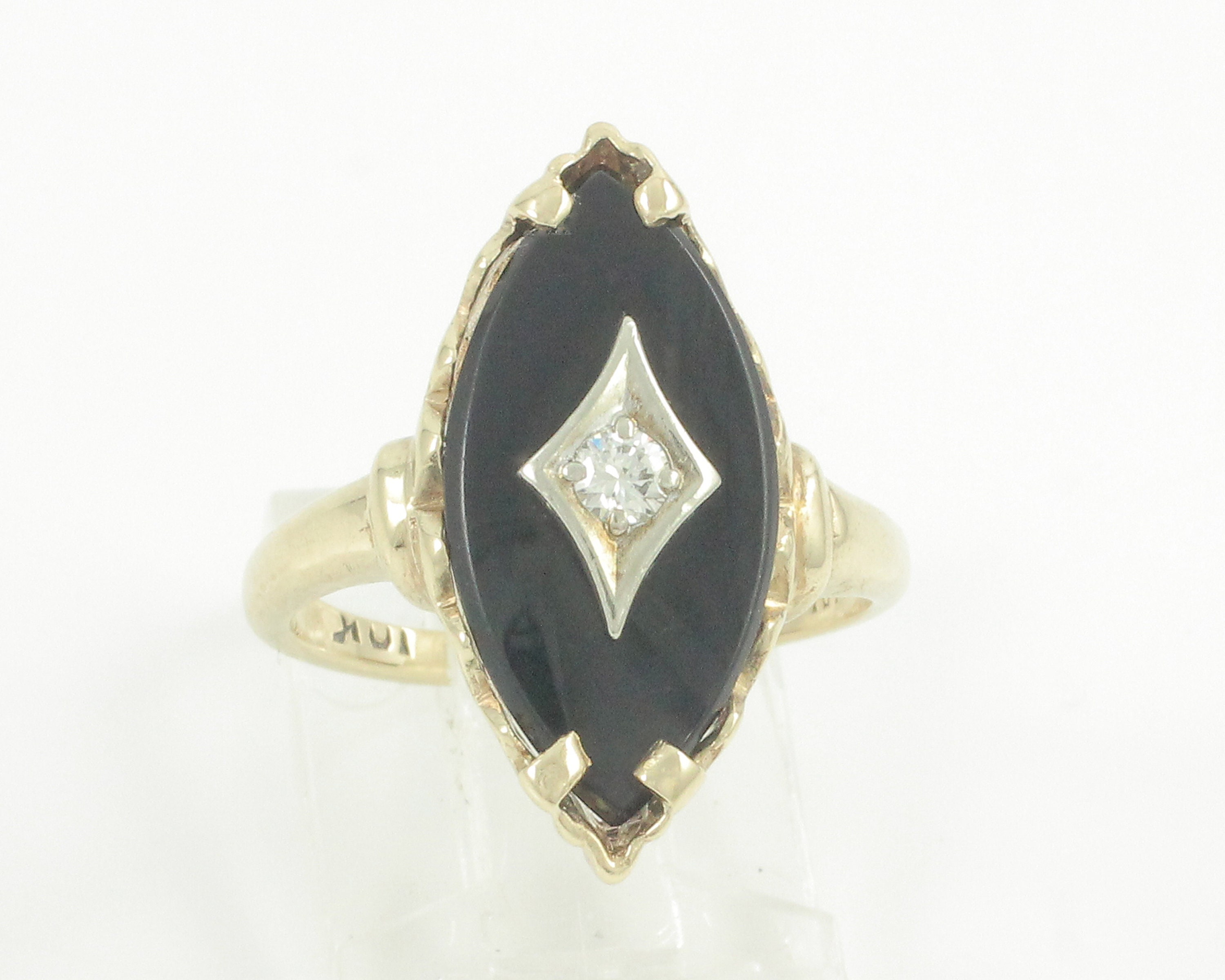 Van Cleef and Arpels Onyx and Diamond Ring – Joseph Saidian & Sons