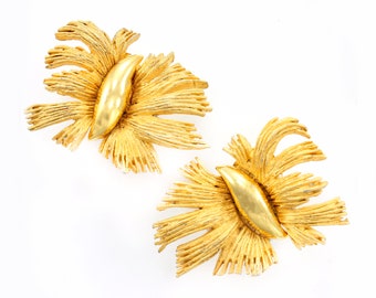 Hattie Carnegie Gold Tone Earrings - Signed Mod Butterfly Clip Ons - Vintage Costume Jewelry