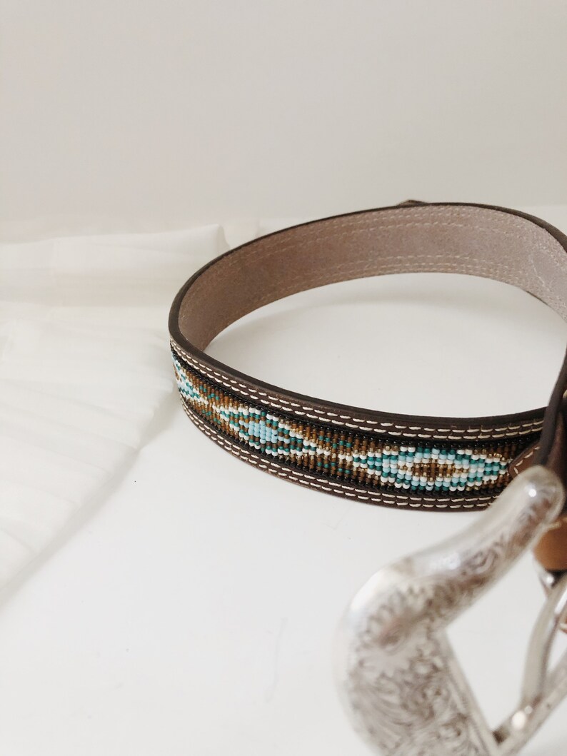 Vtg Leather and Beaded Western Belt