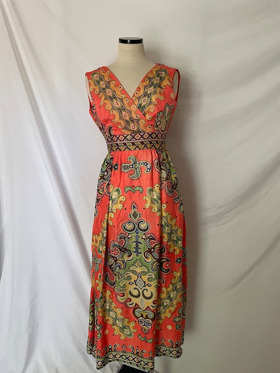 Vintage Peachy Pattern Maxi Dress - image 2
