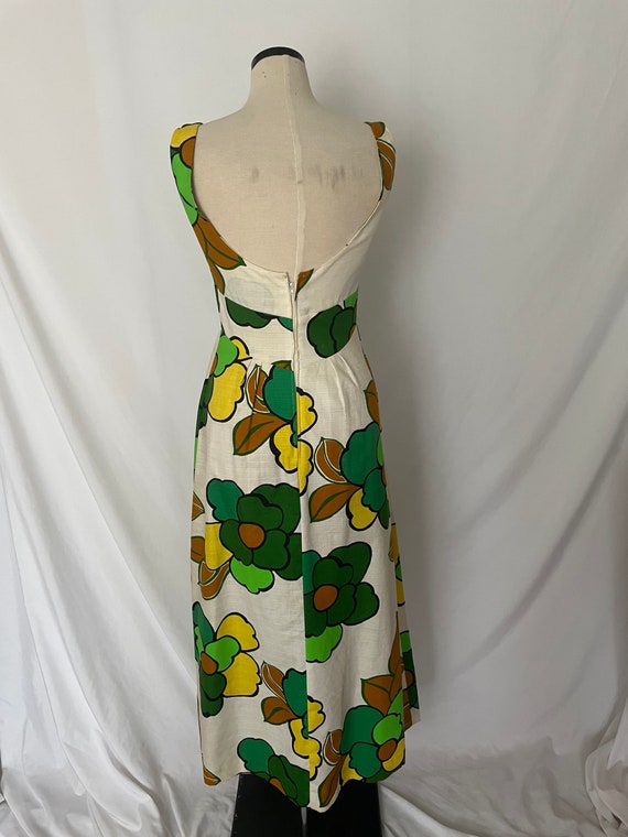 60s/70s Floral Pattern Sleeveless Maxi Dress - image 3