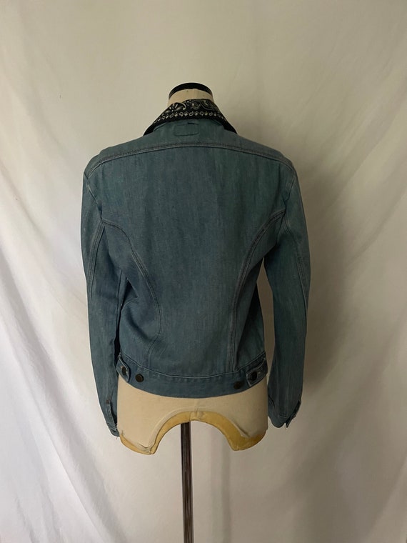 Vtg Sedgefield Denim Jacket w/ Handkerchief Detail - image 3