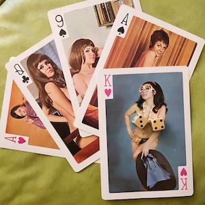トランプ Vintage Playboy Playing Cards USA Vintage Playboy Double Deck Playing Cards With Box. For Sale