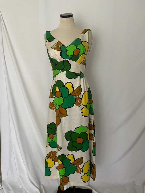 60s/70s Floral Pattern Sleeveless Maxi Dress - image 2