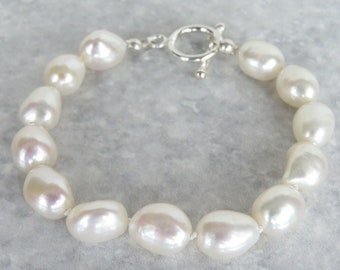 925 Sterling Silver White Freshwater Pearl Bracelet. 7.5" Freshwater Pearl Bracelet. Baroque Freshwater Pearl Bracelet.