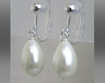 Boucles d'oreilles clip en forme de larme pour oreilles non percées. Boucles d'oreilles pendantes en or, argent ou plaqué or rose Perles de verre ivoire ou blanches