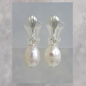 Freshwater Pearl Clip On Earrings For None Pierced Ears. Dangle Drop Pearl Earrings. White Pearl Clip on Earrings.
