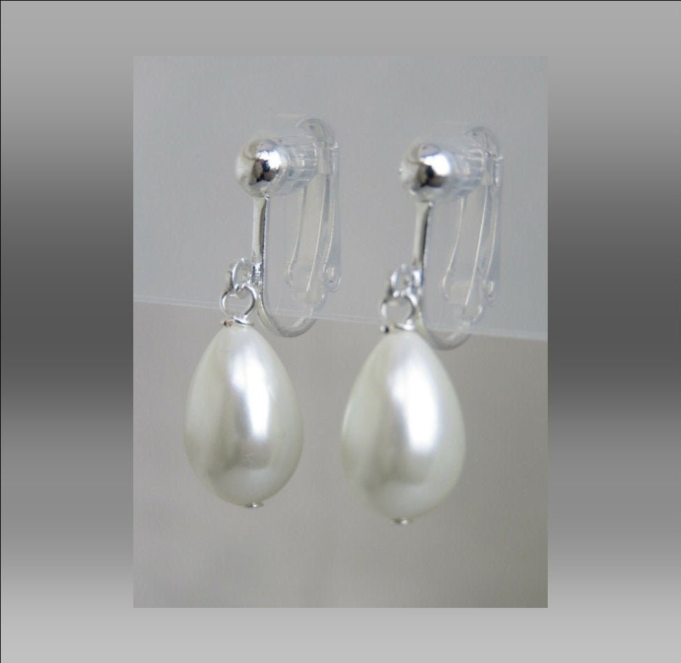 Teardrop Pearl Clip On Earrings for Non Pierced Ears. Gold
