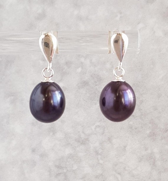 Orecchini Pendenti Con Perla Naturale Barocca 10-11 Mm Nera – Argento Placcato, Chiusura A Leva