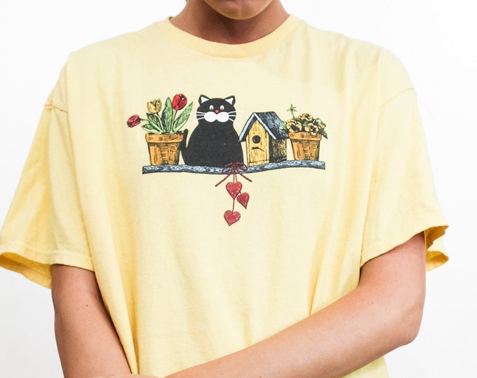 Vintage Cat Tee - XL
