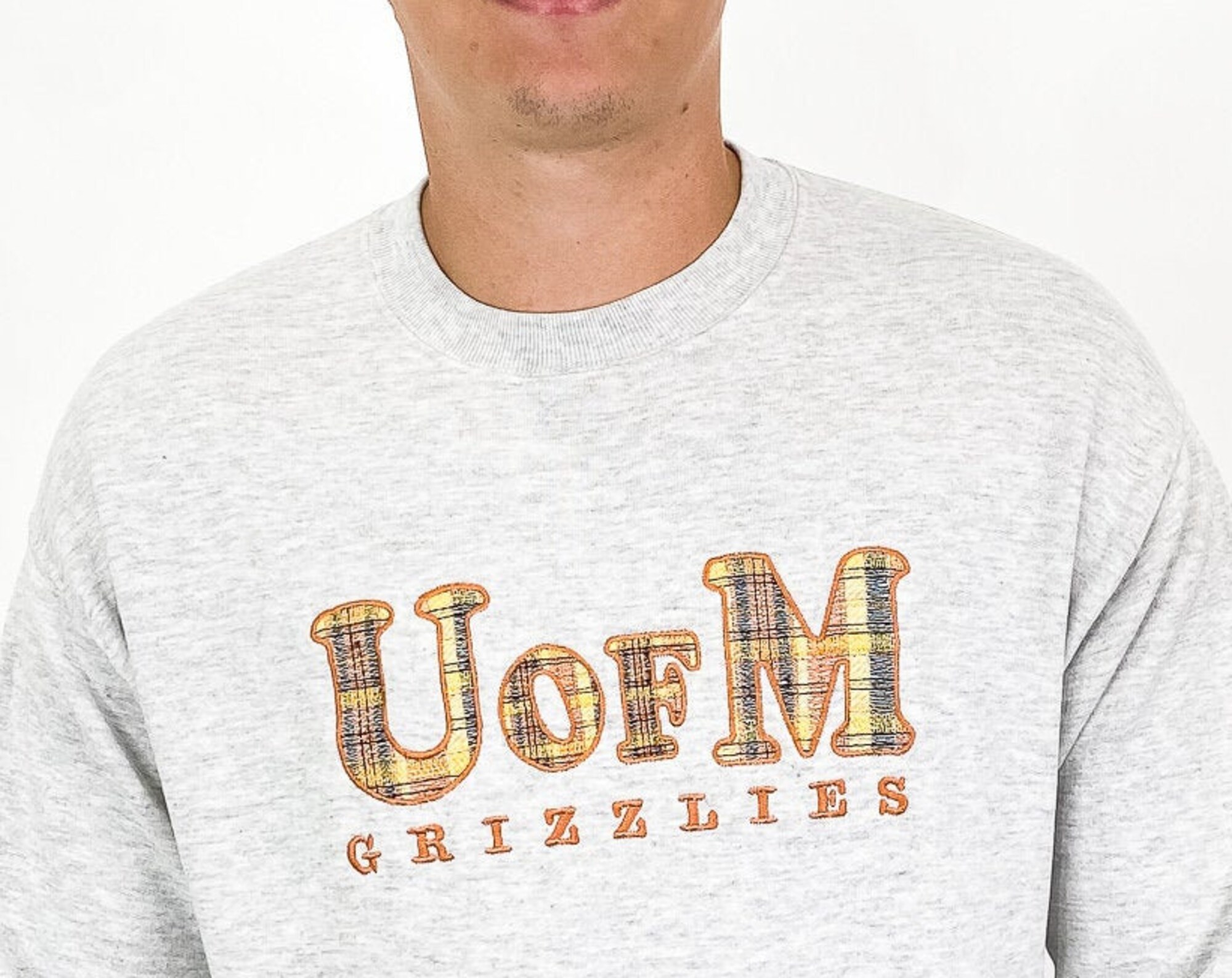 Discover Vintage University of Montana Sweatshirt