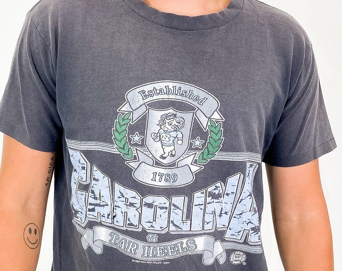 University of North Carolina Vintage Tee - L