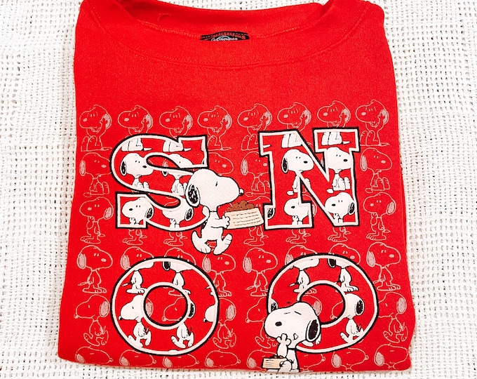 Vintage Snoopy Sweatshirt - M