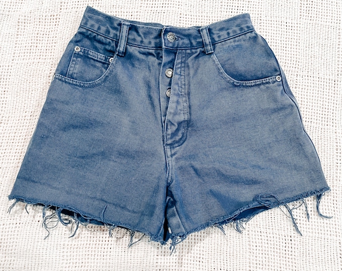 Vintage Cut Off Shorts Size 22/23