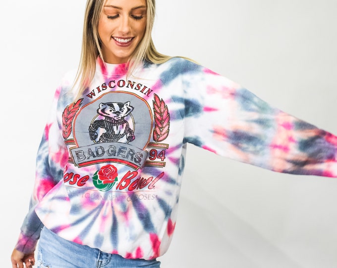 Vintage University of Wisconsin Tie Dye Sweatshirt - L
