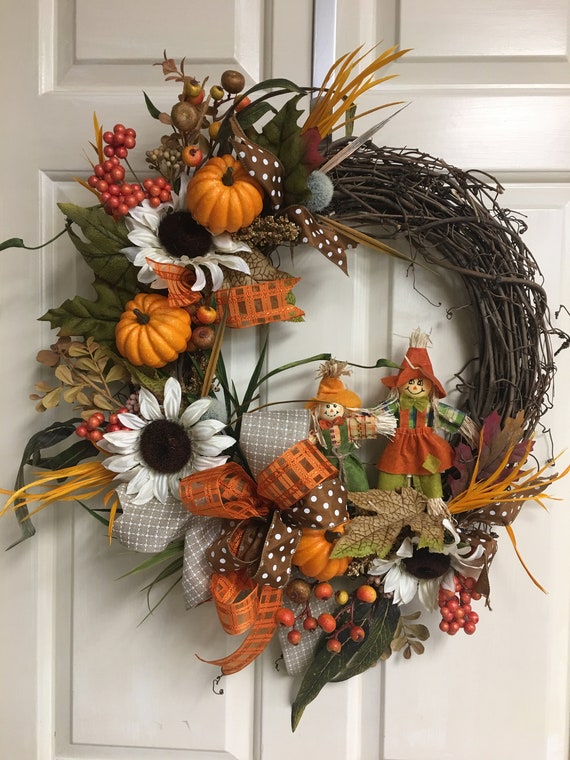 Scarecrow Wreath, Scarecrow Decor, Farmhouse Wreath, Country Wreath, Fall Wreath, Fall Decor, Autumn Wreath, Autumn Decor, Pumpkin Wreath
