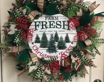 Christmas Tree Wreath, Christmas Wreath, Farmhouse Wreath, Christmas Decor, Winter Wreath, Door Wreath, December Wreath