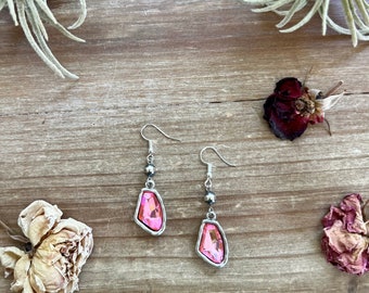 Pink dangle and Navajos pearl earrings