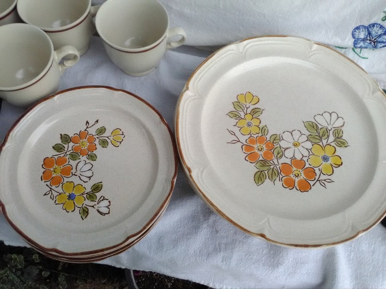 More Hearthside Floral Stoneware A Set for Four