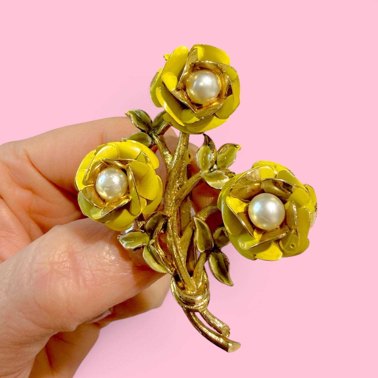 Florenza Brooch - Etsy