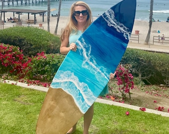 Grande opera d'arte murale raffigurante una tavola da surf, dipinto in  resina raffigurante un'onda oceanica