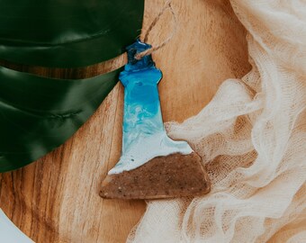 Lighthouse Christmas Ornament, Resin Wood, Beach Sand, 4 Inch