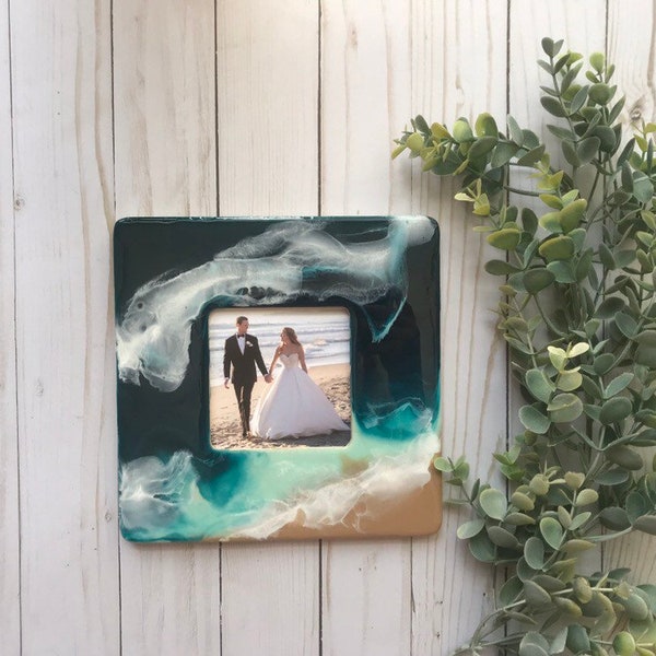 Photo Frame, Resin Beach Art Picture Frame, Beach Love Wall Frame, Ocean Wall Art, Beach Vacation, Anniversary Gift, Coastal Home Decor