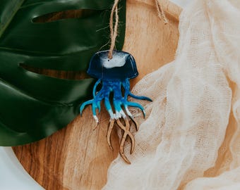 Jellyfish Christmas Ornament, Resin Wood, Beach Sand, 4 Inch