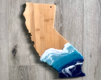 California Resin Beach Cutting Board, Beach Art Serving Board, Ocean Decorative Kitchen Plate, Gift for Mother’s Day, New Home Gift