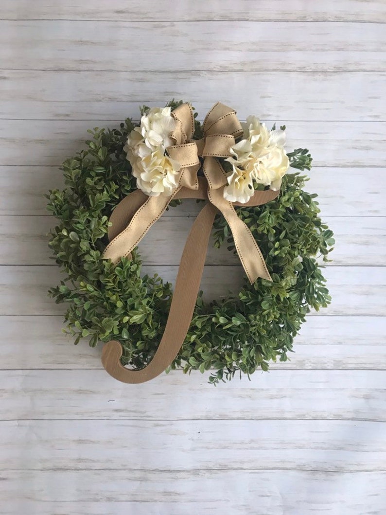 Year Round Boxwood Front Door Decor Mother/'s Day Present Full Boxwood Greenery Wreath with Personalized Initial New House Gift